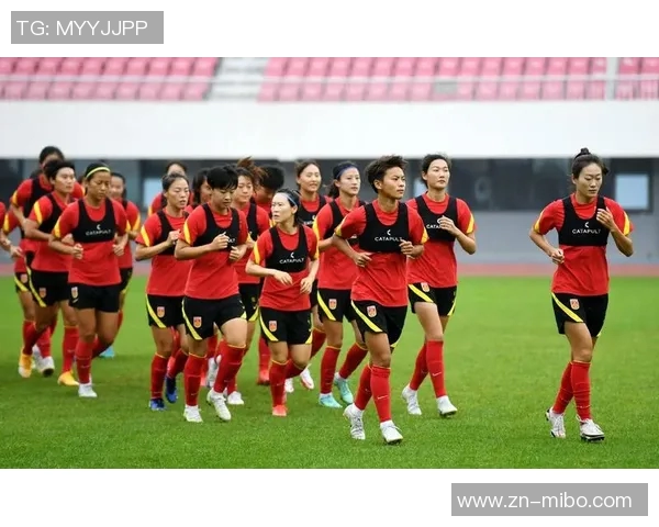 U16女足精英训练营深圳开营马晓旭娄佳惠加盟教练团队助力年轻球员成长