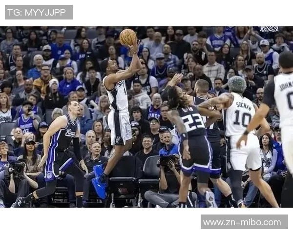 福克斯状态成疑马刺明日对阵骑士期待精彩对决